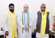 ओम प्रकाश राजभर ने थामा अमित शाह का हांथ, यूपी में मिलकर करेंगे विकाश, एनडीए में हुए शामिल