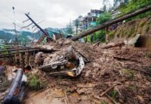 तबाही वाला मानसून : मूसलाधार बारिश, भूस्खलन और बादल फटने से 34 की मौत