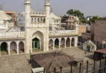 वराणसी: एएसआई की टीम पहुंची ज्ञानवापी परिसर, शुरू हुआ सर्वे