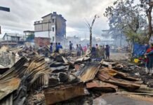 मणिपुर में 15 घर जलाए जाने की खबर, गोली लगने से एक व्यक्ति के घायल होने की सूचना