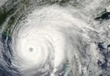 “हामून” भीषण चक्रवाती तूफान में हुआ तब्दील, मौसम विभाग ने जारी किया भारी बारिश का अलर्ट