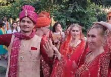 हरिद्वार के आश्रम में तीन रशियन जोड़ों ने हिन्दू रीति-रिवाज से रचाई शादी