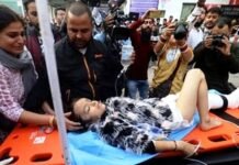 जम्मू-कश्मीर – भीषण सड़क हादसे में 38 यात्रियों की मौत, 17 लोग घायल