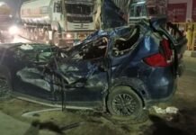 गढ़मुक्तेश्वर में भीषण सड़क हादसे में 6 लोगों की दर्दनाक मौत, एक गंभीर