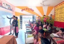 डीजी का सख्त आदेश: लखनऊ सहित 42 जिलों में 3 बार अनुपस्थित मिले शिक्षकों का सर्विस बुक पर दर्ज होगा रिकार्ड