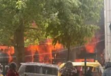 New Delhi : एक निजी अस्पताल में लगी भीषण आग से मची अफरा-तफरी