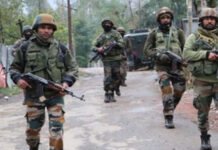 जम्मू कश्मीर में सेना के शिविर पर आतंकवादियों का हमला, एक जवान घायल