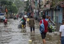 भूस्खलन से एक ही परिवार के 5 लोगों समेत 7 की मौत की आशंका