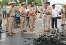 दो बाइकों की सम्यक भिड़न्त में एक बच्चे सहित चार लोग जिन्दा जले, दो गम्भीर