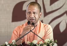 यूपी में 28 चकबंदी अधिकारियों पर चला सीएम योगी का चाबुक, 13 बंदोबस्त अधिकारी चकबंदी निलम्बित