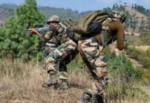 कुलगाम में सुरक्षाबलों के साथ मुठभेड़ में पांच आतंकवादी ढेर, दो जवान घायल