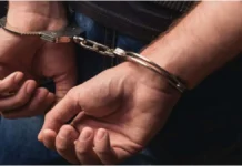 प्रेमिका के साथ अश्लील हरकत करने वाले डॉक्टर की किरायेदार ने की हत्या