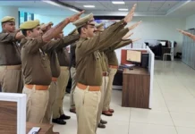 यूपी में माफियाराज खत्म करने वाले 95 पुलिसकर्मियों को मिलेगा सम्मान, 17 जांबाजों को वीरता पदक