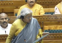वित्त मंत्री ने लोकसभा में पेश किया नया इनकम टैक्स बिल