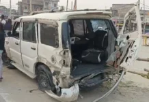 तेज रफ्तार स्कॉर्पियो पलटने से 4 बारातियों की मौत, 5 घायल