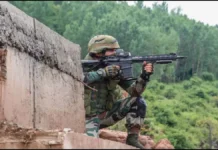 सुरक्षा बलों के साथ मुठभेड़ में 3 संदिग्ध उग्रवादी ढेर, बड़ी मात्रा में गोला-बारूद और हथियार बरामद