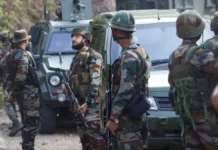 जम्मू-कश्मीर के कुलगाम में आतंकियों और सेना के बीच मुठभेड़, एक और टूरिस्ट स्पॉट के पास घटना