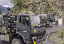 किश्तवाड़ मुठभेड़ में सुरक्षाबलों को मिली बड़ी सफलता, तीन आतंकवादी मारे गए, ऑपरेशन जारी