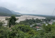 देहरादून में मूसलाधार बारिश से 10 की मौत, 8 अब भी लापता