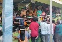 आंध्र प्रदेश के वेंकटेश्वर स्वामी मंदिर में भगदड़, कई लोगों की मौत