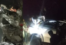 शादी के बाद देवदर्शन के लिए कार से जा रहे परिवार की ट्रक से टक्कर में 5 लोगों की मौके पर मौत