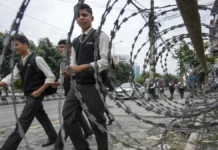 नेपाल में फिर बिगड़े हालात, सांप्रदायिक तनाव और झड़पें