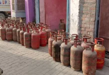 घरेलू गैस की अवैध रिफलिंग, कालाबाजारी की पुष्टि, रिपोर्ट दर्ज