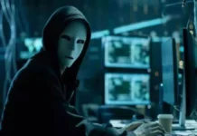 मोबाइल हैक कर सिपाही से ठगे 16 लाख