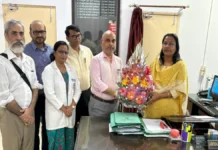 केजीएमयू की कुलसचिव से मिला प्रोविंशियल फिजियोथेरेपिस्ट एसोसिएशन का प्रतिनिधि मंडल