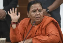 उमा भारती का बड़ा हमला- पाकिस्तान विनाशक है, जहां हाथ लगाता है, वह नष्ट हो जाता है