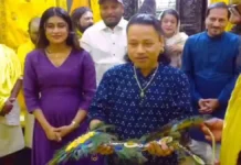 प्रेमानंद महाराज के दरबार में झूम उठे कैलाश खेर, शिव भजनों से भक्तिमय हुआ माहौल