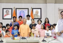 लखनऊ का जनेश्वर मिश्र पार्क बना आधुनिक स्केटिंग ट्रैक, मुख्यमंत्री से मिले नन्हे स्केटर