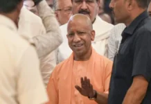 यूपी में कल होगा योगी कैबिनेट का विस्तार, 6 विधायकों को मिल सकती है जगह