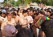 रेलवे ट्रैक पर मिला युवक का शव, परिजनों ने लगाया हत्या का आरोप