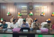तहसील सदर में संपूर्ण समाधान दिवस एवं प्रदर्शनी का हुआ आयोजन