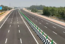 13 जुलाई को जनता को मिलेगा लखनऊ-कानपुर एक्सप्रेसवे का तोहफा, 45-50 मिनट में पूरा होगा सफर