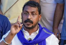 मुश्किल में घिरे चंद्रशेखर आजाद, कोर्ट ने जारी किया गैर जमानती वारंट