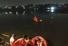 राजस्थान के कोटा में दुर्गा विसर्जन के दौरान कोटड़ी नहर में पलटी नाव, 4 लोग बहे